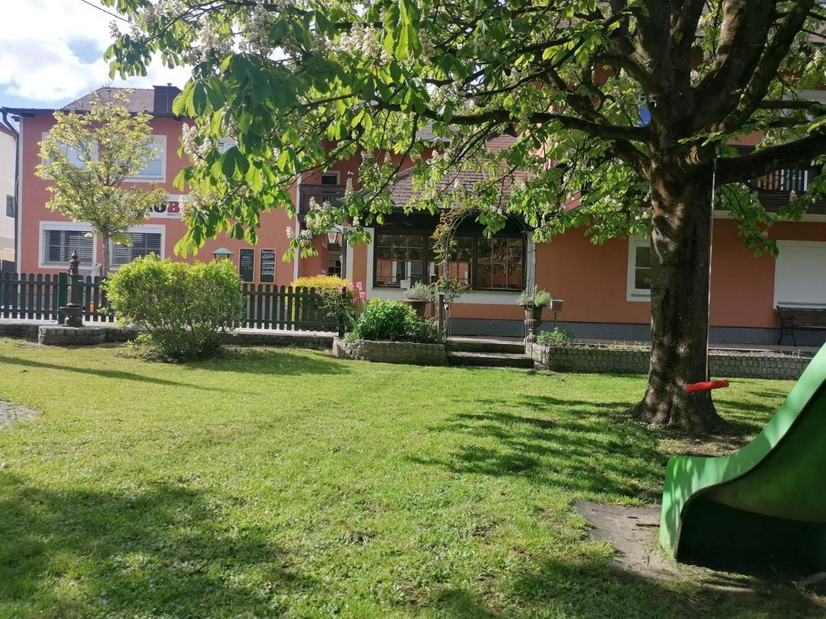 Gasthof Thuenauer Offenhausen Exterior photo